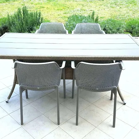 Διαμέρισμα Magdalena As1 - With Terrace - Private Free Parking Ρόβινι