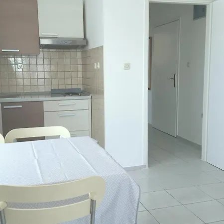 Magdalena As1 - With Terrace - Private Free Parking * Ρόβινι