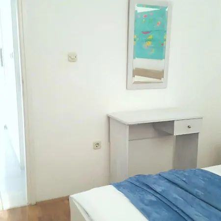 Magdalena As1 - With Terrace - Private Free Parking Rovinj